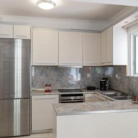 Ferienhaus Oasis In The Heart Of Rhodes, Next To Old Town, Near Beaches - Haven *